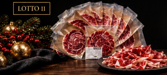 Lotto 11 Collezione Natale 2026: tagliato a coltello 50% ibérico de cebo de campo