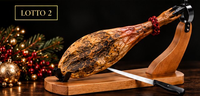 Lotto 2 Collezione Natale 2026: prosciutto 50% ibérico de bellota con morsa e coltello